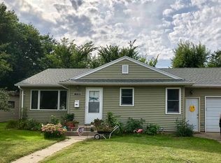 1206 N Mandan St, Bismarck, ND 58501