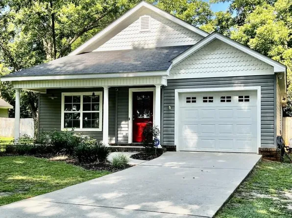 212 Dale Ave, Enterprise, AL 36330