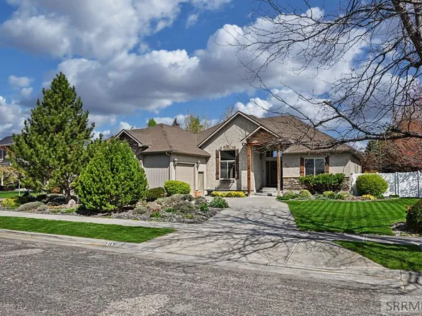 214 Whisper Cove Pl, Idaho Falls, ID 83404