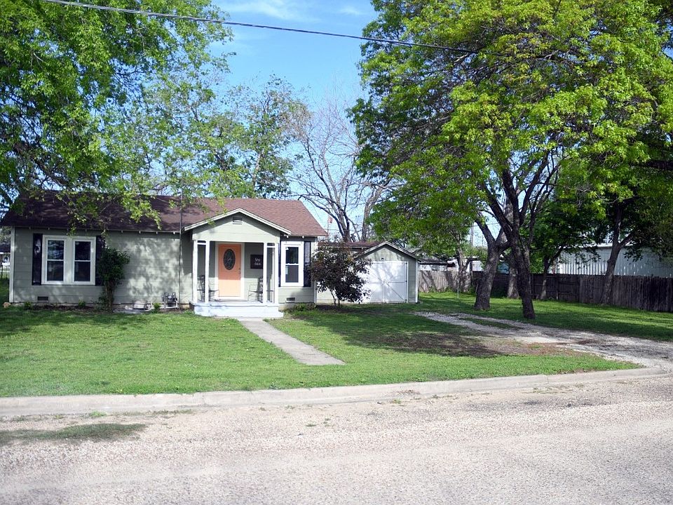1st image of 306 S 1st St