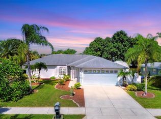 1015 Venetian Pkwy, Venice, FL 34285