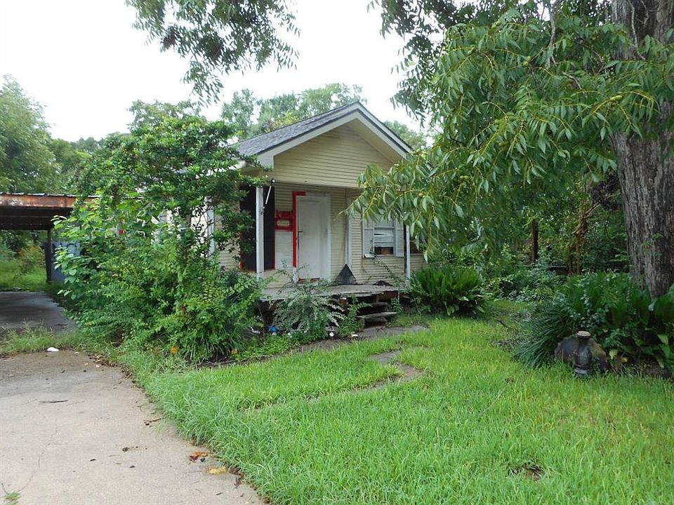 1st image of 223 Reidland St