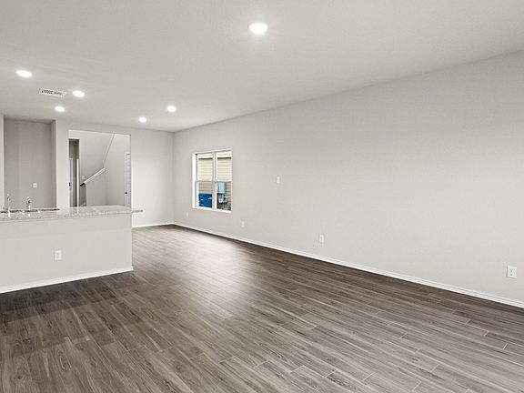 Family Room to Dining