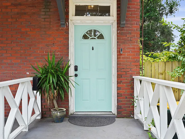 902 E Bolton St #A — Photo 6