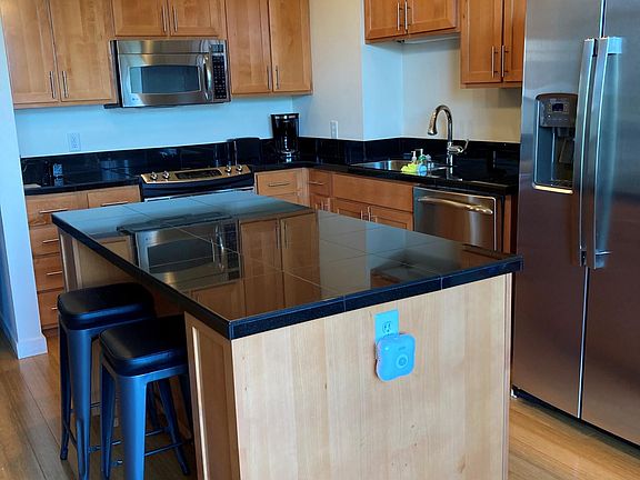 2nd image of 3930 Abbey Ln Unit 208