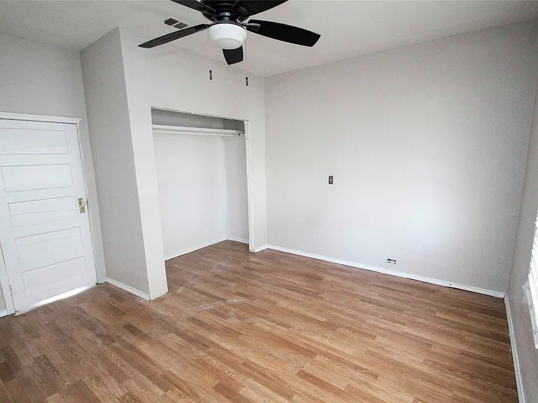 923 S Wine St — Photo 5