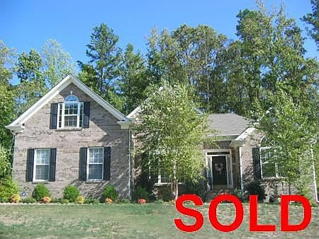 2nd image of 212 Laurel Glen Dr