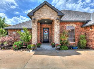 3117 Ash Grove Rd, Edmond, OK 73003