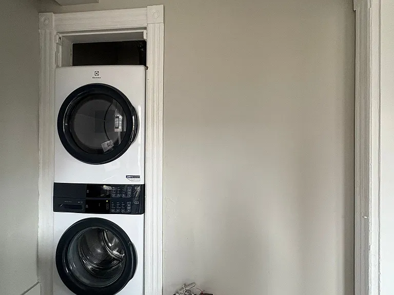 83 Sachem St #2 — Photo 14