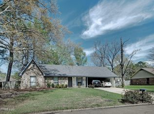 110 W Golden Ridge Dr, Brandon, MS 39042