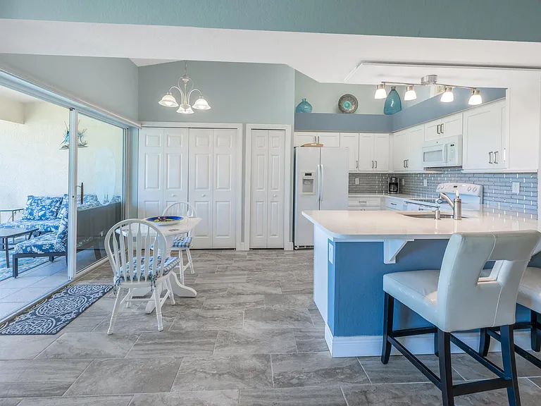28871 Bermuda Lago Ct — Photo 8