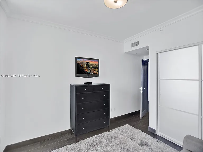 17875 Collins Ave #3005 — Photo 31