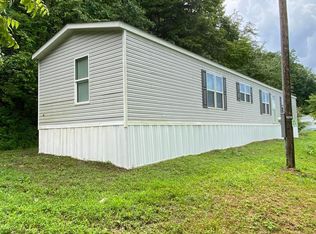 1135 Highway 15, Campton, KY 41301