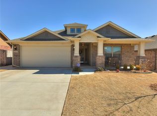 18904 Vivo Dr, Edmond, OK 73012