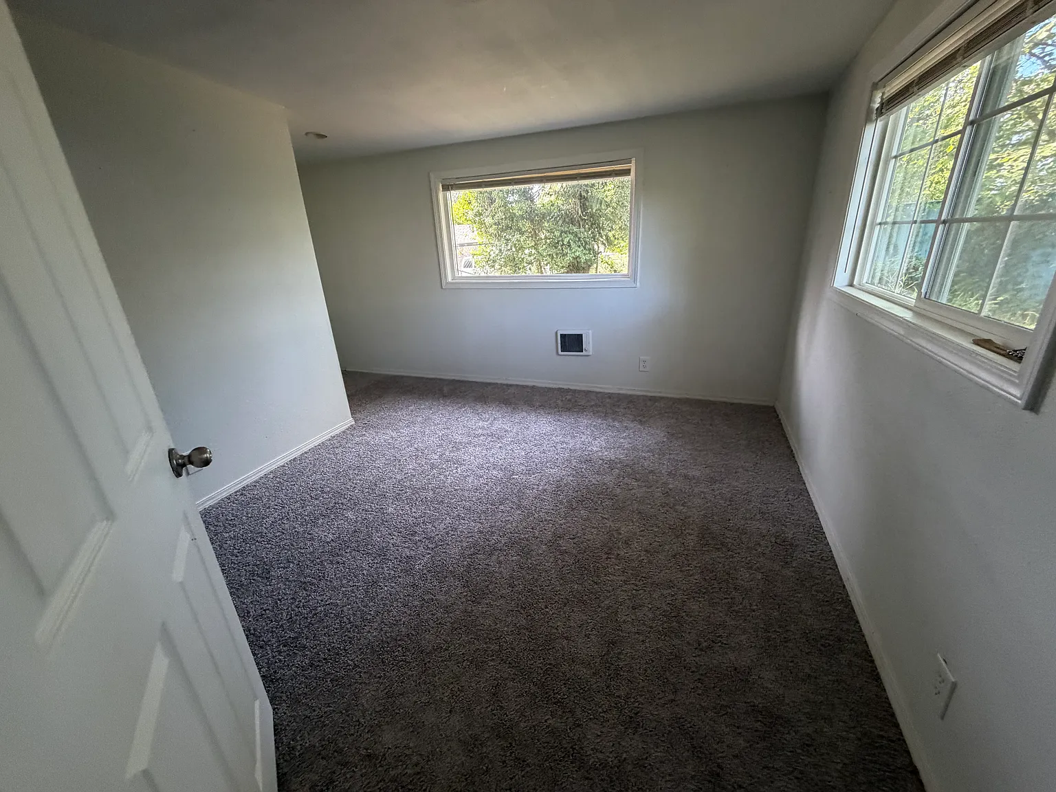 2 bed, 700 sqft, $2,500 — Photo 4