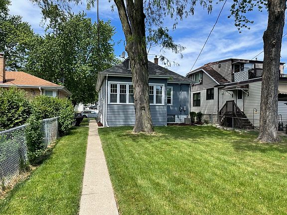 4th image of 9725 Tulley Ave