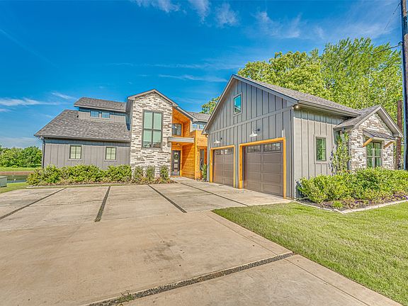 2nd image of 5629 Lakeshore Ct