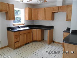 4th image of 1178 108th Ave