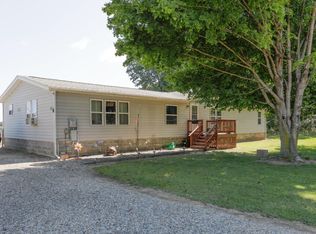 55993 Sewanee Trl, Colon, MI 49040
