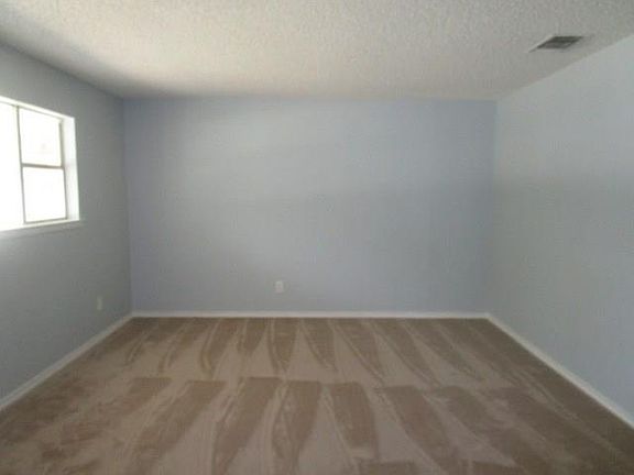 3rd image of 3444 Willowcrest Dr
