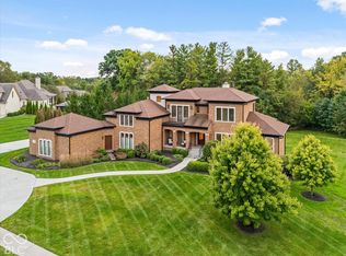 11624 Willow Springs Dr, Zionsville, IN 46077