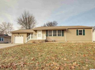 711 E Brennan Dr, Quincy, IL 62301