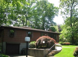 8 Belmont Rd, Sound Beach, NY 11789