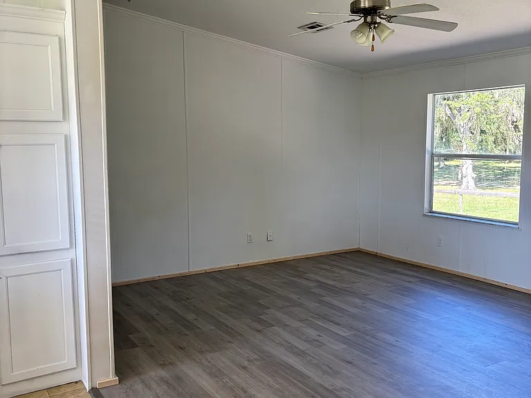 9245 NW 125th Ave — Photo 23