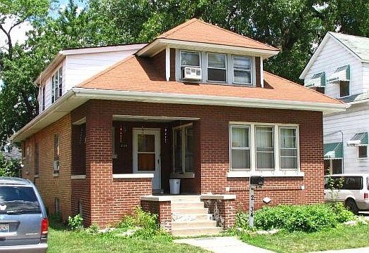 1st image of 2534 Lewis St