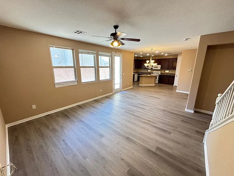 10741 Cather Ave — Photo 13