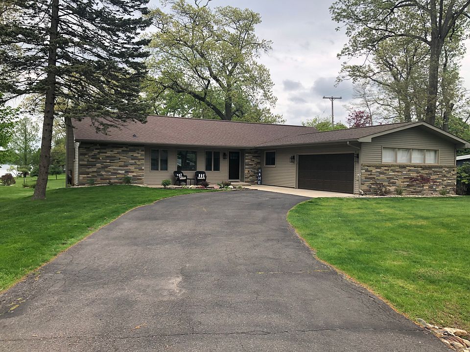 1st image of 160 Lynwood Ln