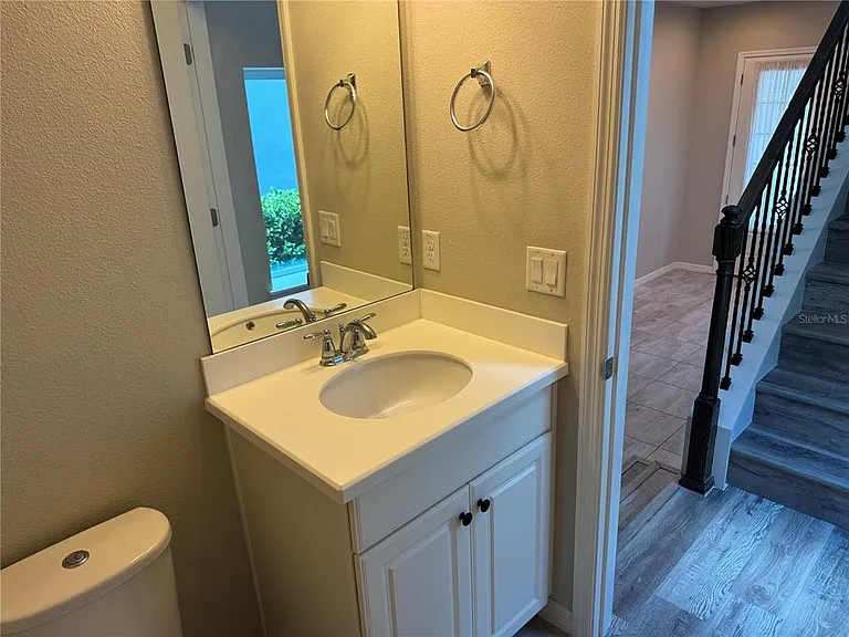5912 Village Center Dr — Photo 26