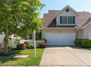 4859 Honeylocust Ln #49, Westlake, OH 44145