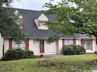 59 Cloverdale Dr, Sylacauga, AL 35150