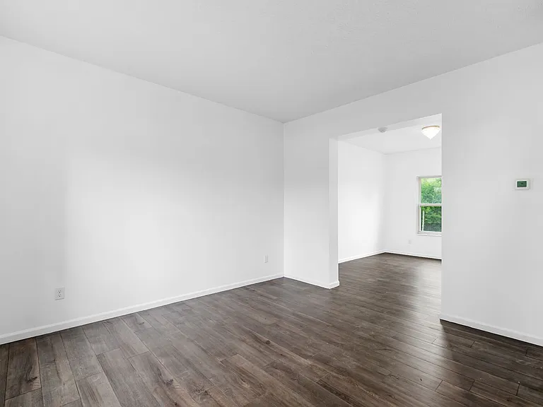 6279 Parkmeadow Ln — Photo 17