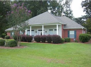 416 Devonport Cir, Raymond, MS 39154