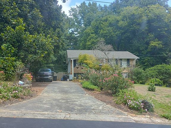 3rd image of 1814 Burfordi Dr SW
