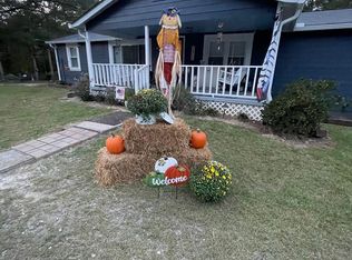 820 Little Rd, Sharpsburg, GA 30277