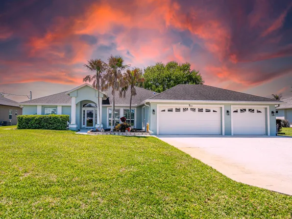 5754 NW Jigsaw Lane, Port St Lucie, FL 34986