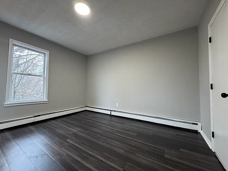 345 Myrtle St #3W — Photo 14