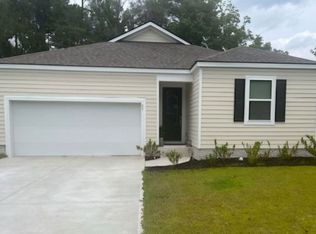 27 Coby Ln, Richmond Hill, GA 31324
