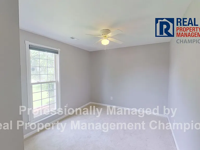 95 Eastgate Dr — Photo 20