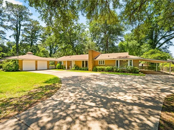 5640 North Dr, Alexandria, LA 71301