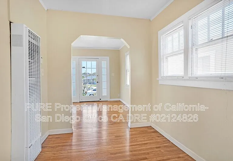 4630 Cherokee Ave — Photo 14