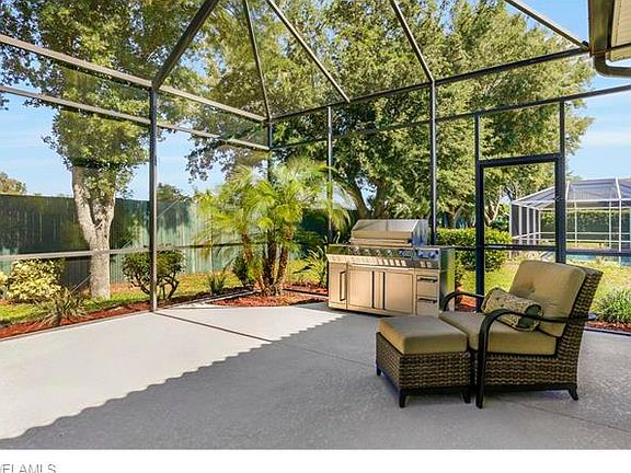 4th image of 24996 Fairwinds Ln