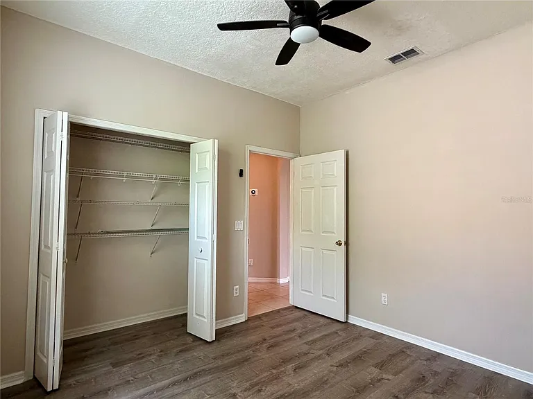 10237 Facet Ct — Photo 29