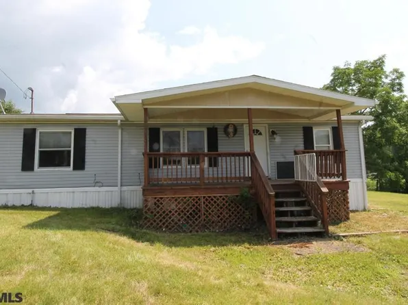 12080 S Eagle Valley Rd, Port Matilda, PA 16870