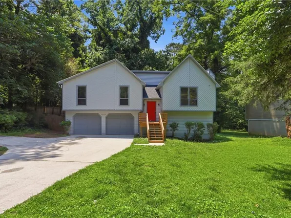 5009 N Redan Cir, Stone Mountain, GA 30088