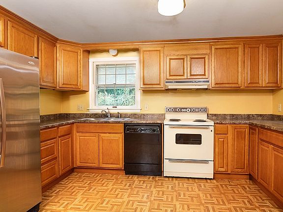 3rd image of 189 Sherbert Rd