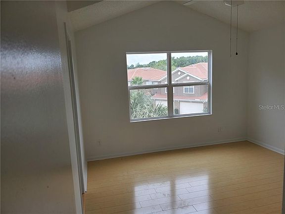 3rd image of 15215 Amberly Dr APT 1009
